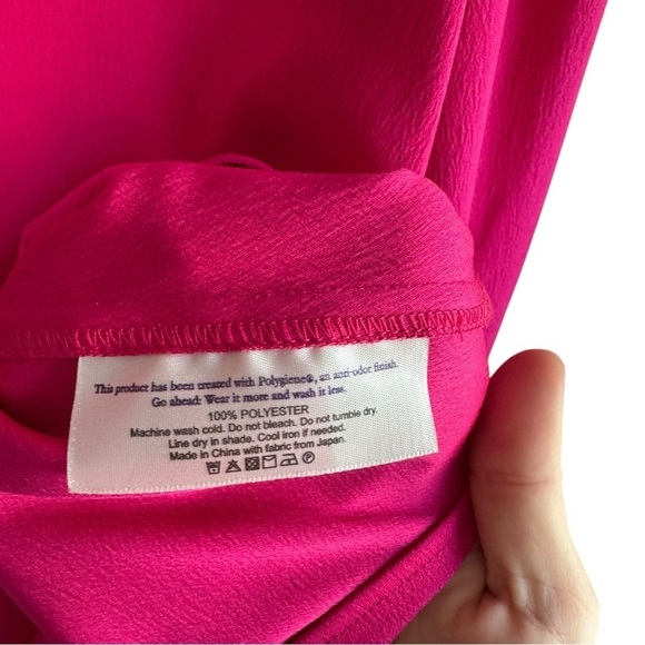 M.M. LaFleur Carrie Top Soft Wave Primrose Pink XS - Picture 9 of 10